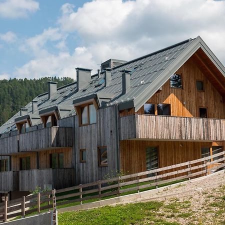 Residence Hotel Casa Alpina Serrada フォルガリーア エクステリア 写真